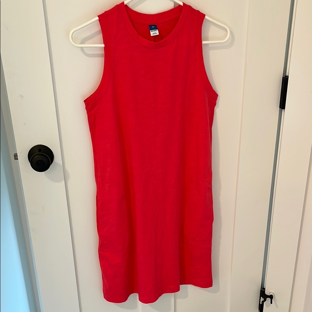 Old Navy pretty watermelon color crew neck sleeveless Dress